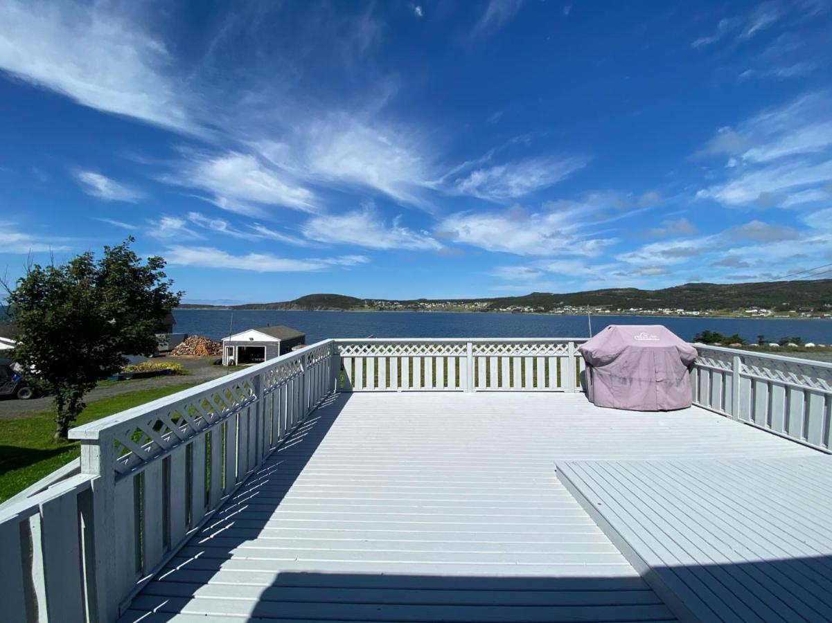 Rocky Harbour Oceanfront Villa Buitenkant foto