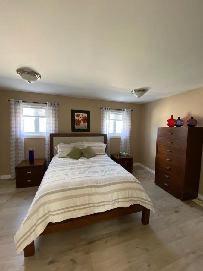 Rocky Harbour Oceanfront Villa Buitenkant foto