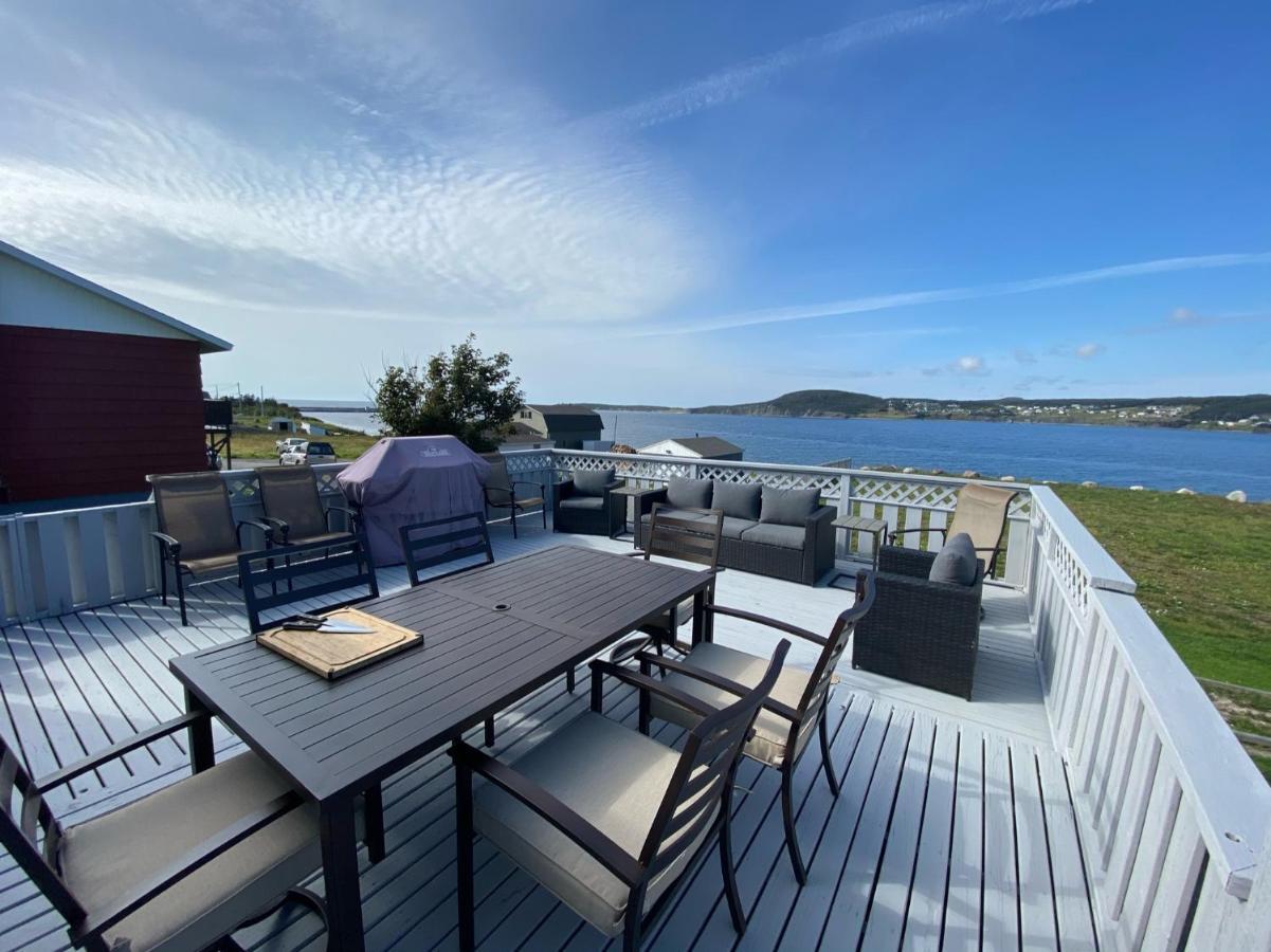 Rocky Harbour Oceanfront Villa Buitenkant foto